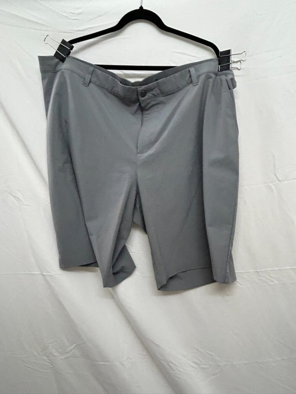 Adidas Primegreen Men’s Gray Golf Shorts Size 44